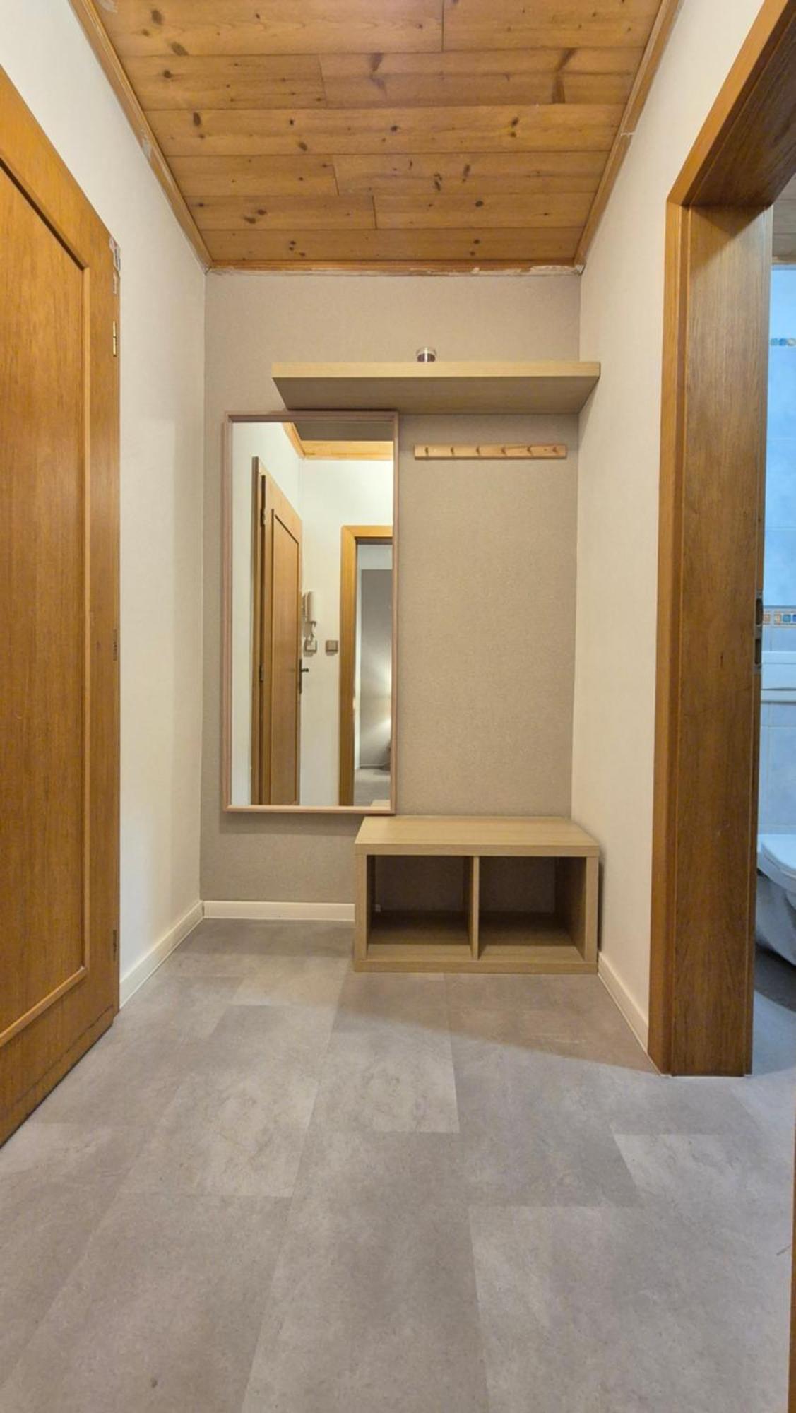 Apartman Kragujevska ジリナ エクステリア 写真